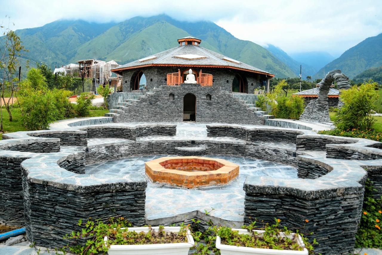Osho Himalayas Wellness Resort Kangra Extérieur photo