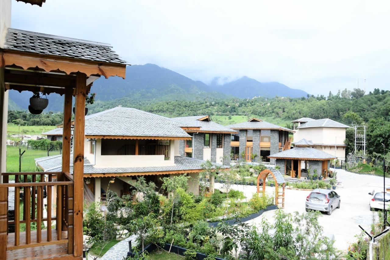 Osho Himalayas Wellness Resort Kangra Extérieur photo