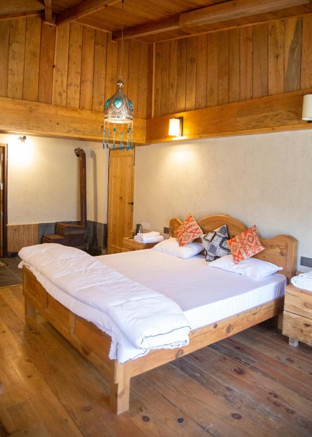 Osho Himalayas Wellness Resort Kangra Extérieur photo