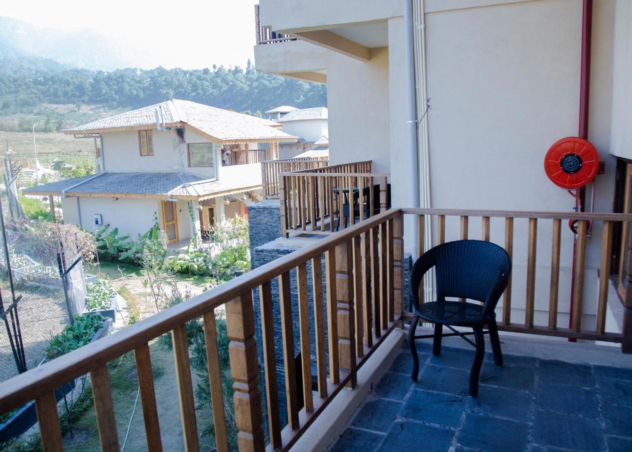 Osho Himalayas Wellness Resort Kangra Extérieur photo