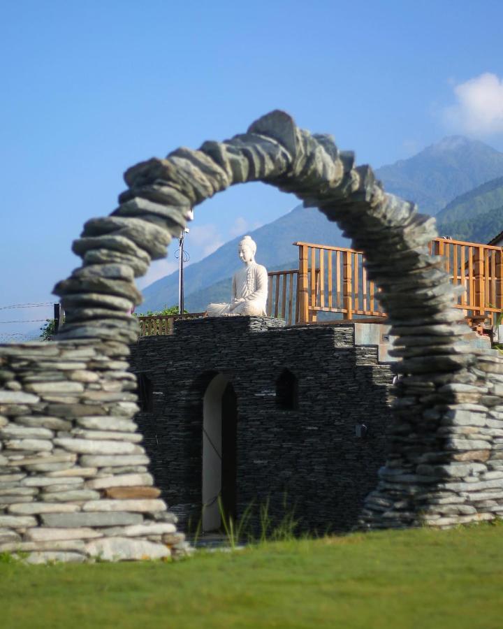 Osho Himalayas Wellness Resort Kangra Extérieur photo