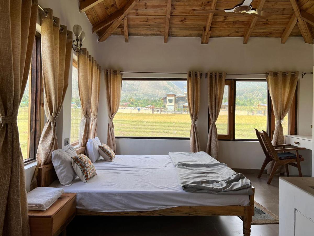 Osho Himalayas Wellness Resort Kangra Extérieur photo