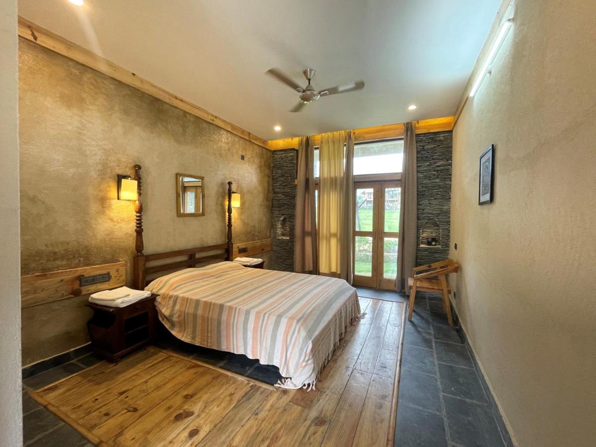 Osho Himalayas Wellness Resort Kangra Extérieur photo