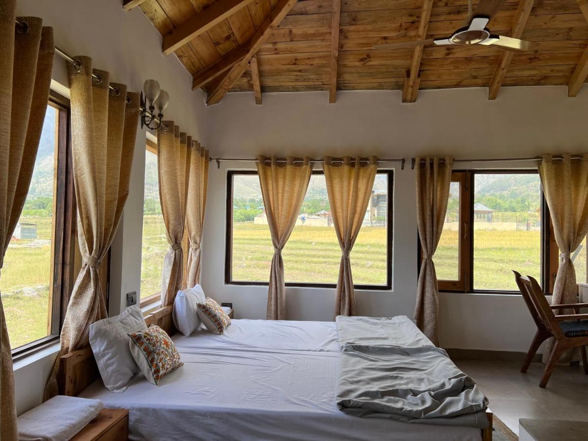 Osho Himalayas Wellness Resort Kangra Extérieur photo
