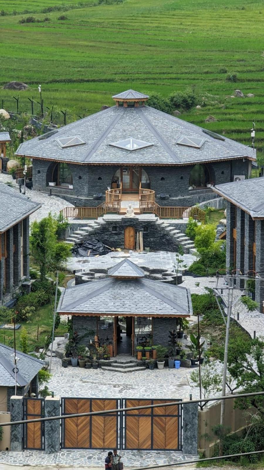 Osho Himalayas Wellness Resort Kangra Extérieur photo