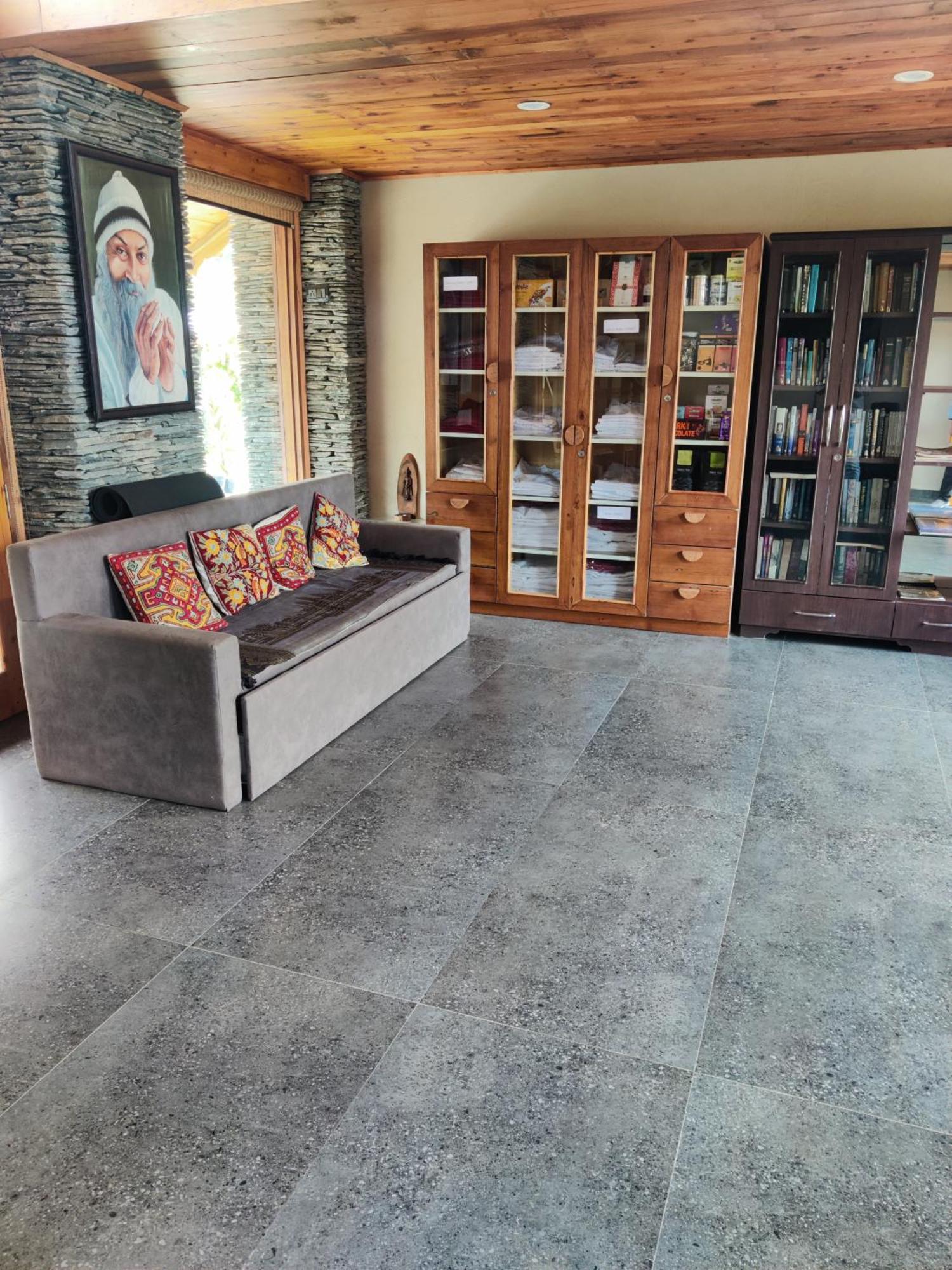 Osho Himalayas Wellness Resort Kangra Extérieur photo